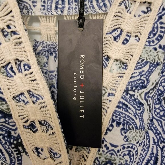 Romeo & Juliet Romper Couture‎ Blue Ivory Paisley Roll Tab Sleeve Medium NEW NWT - Picture 3 of 11